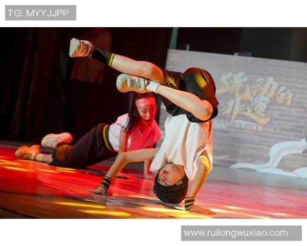 街舞战术解析：广州街舞队如何构建高效反击体系与战斗策略